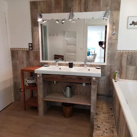 Appartement L'etang Des Cigales *